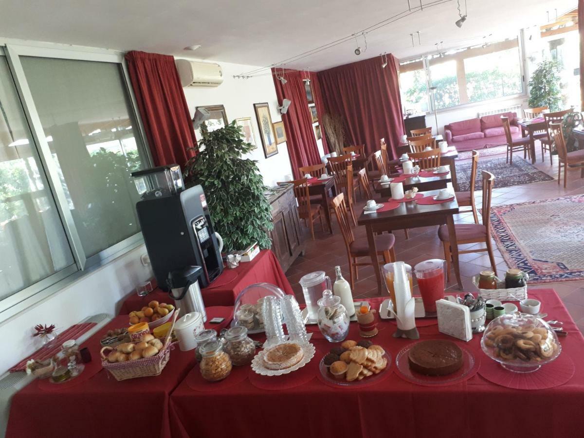 Agriturismo Le Vedute Μπισέλιε Εξωτερικό φωτογραφία